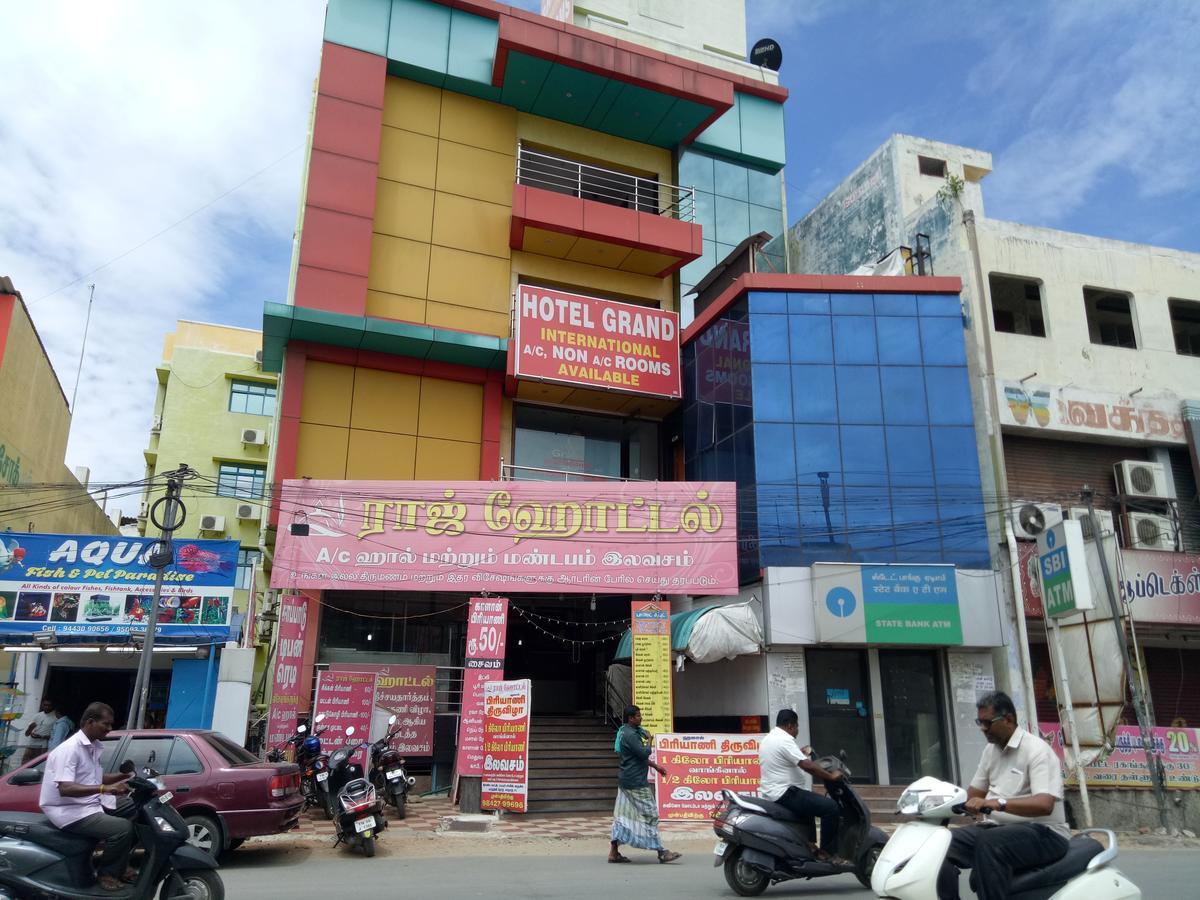 Grand International Erode Bagian luar foto